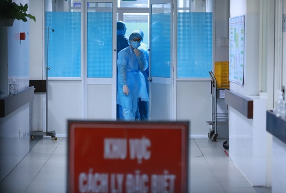 Việt Nam ghi nhận thêm 4 ca dương tính với Covid-19 