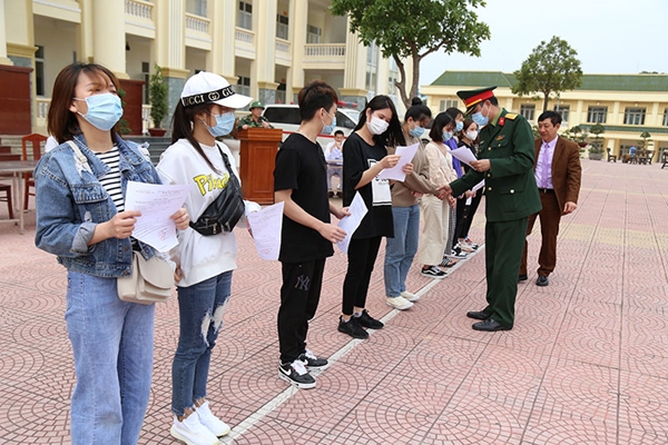 Chung tay ngăn chặn, đẩy lùi dịch Covid-19

