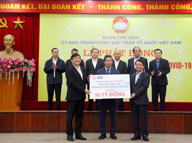 MB ủng hộ 10 tỷ đồng góp sức đẩy lùi đại dịch Covid-19 


