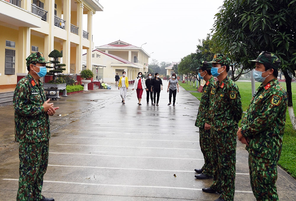 Lần đầu tiên thực hiện nhiệm vụ cách ly cho công dân Việt nam trở về từ vùng có dịch Covid-19, nhưng cán bộ, chiến sĩ Trường Quân sự, Quân đoàn 1 vẫn tự tin, chuẩn bị tốt và bước đầu đã hoàn thành xuất sắc nhiệm vụ được giao.