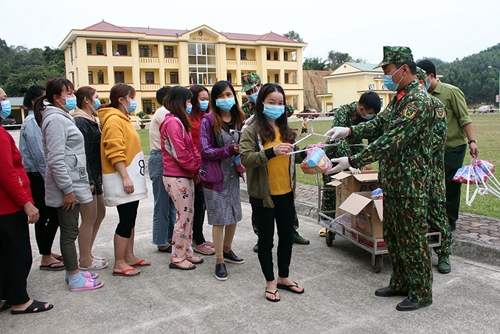 KỶ LUẬT VÀ TÍNH NHÂN VĂN

