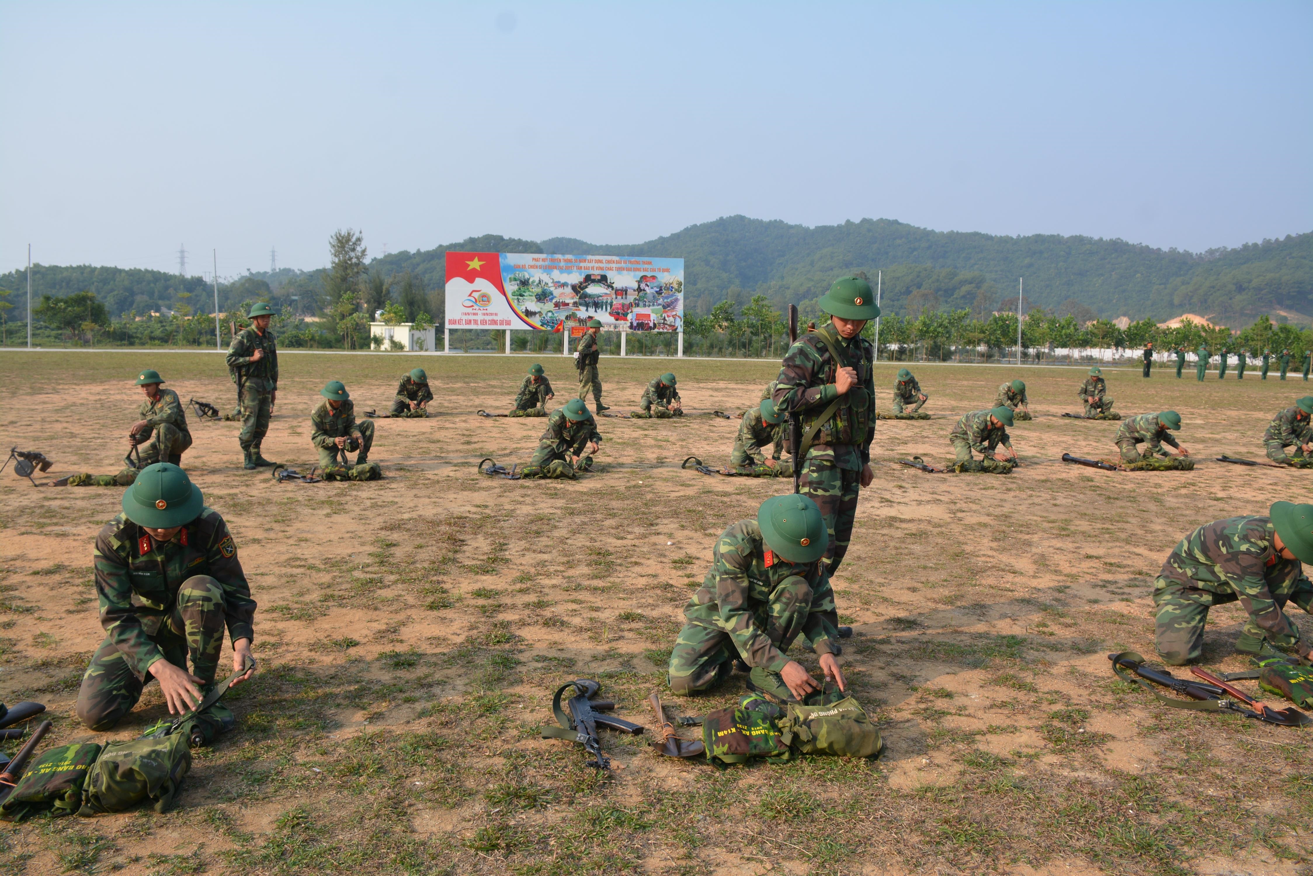 Xây dựng tiềm lực chính trị, tinh thần vững chắc trong khu vực phòng thủ
