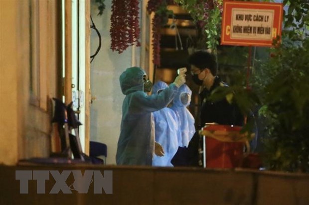 Dịch Covid-19: Khách đi máy bay, xe khách, tàu hỏa phải khai báo y tế điện tử bắt buộc