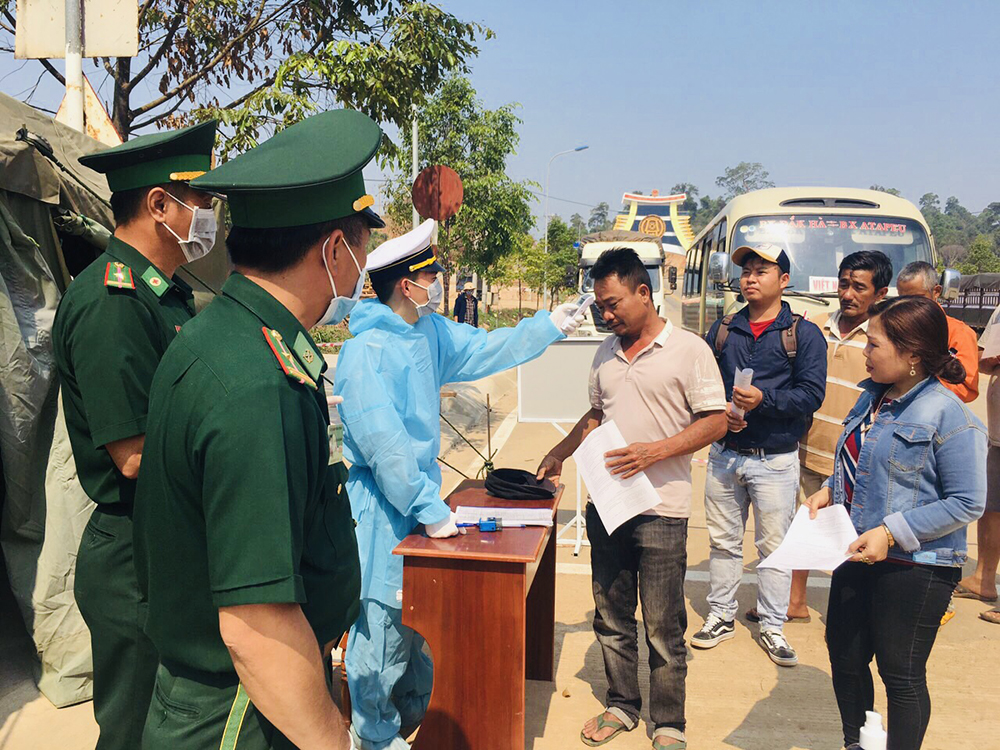 Các đơn vị quân đội tiếp nhận và chăm sóc chu đáo công dân tại khu cách ly tập trung