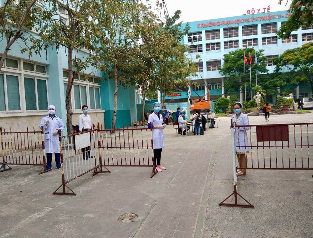 Đại học Kỹ thuật Y - Dược Đà Nẵng sẵn sàng đón sinh viên quay trở lại trường học