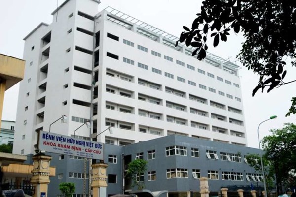 Bệnh viện Hữu nghị Việt Đức siết quy trình sàng lọc, xử trí người bệnh và nghi ngờ nhiễm SARS-CoV-2