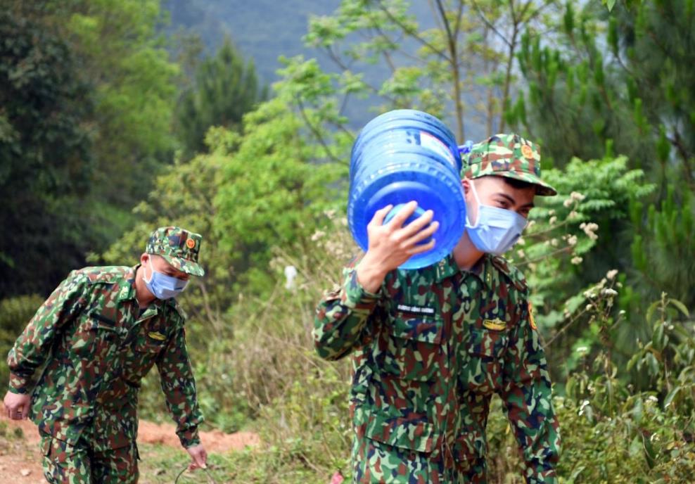 Nỗ lực bám chốt phòng dịch

