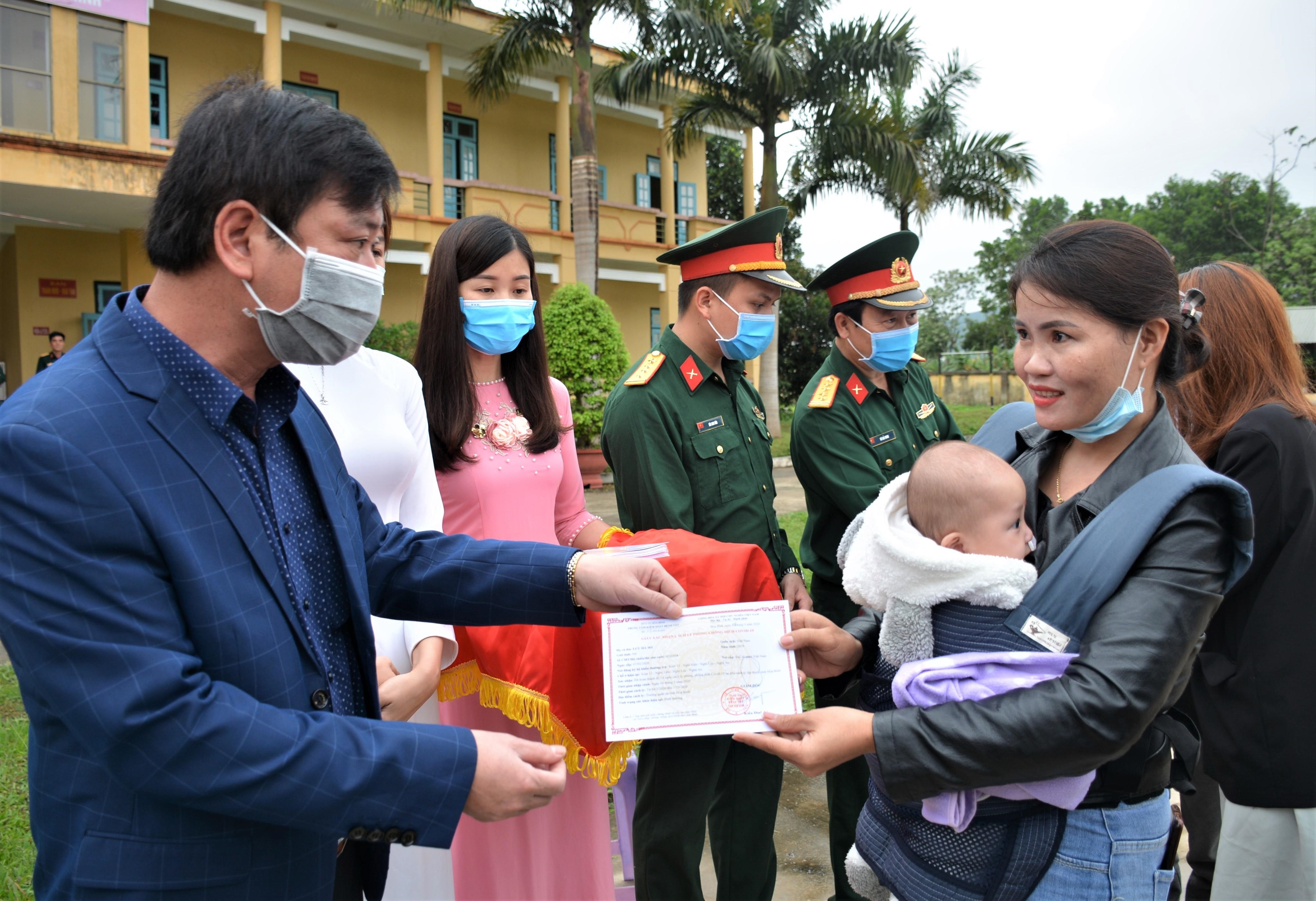 Tận tình, chu đáo với những người cách ly

