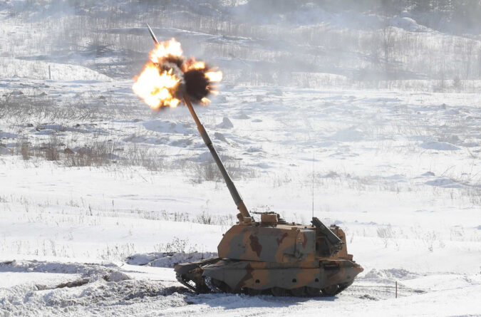 Nga giới thiệu pháo tự hành cho khách hàng Trung Đông

