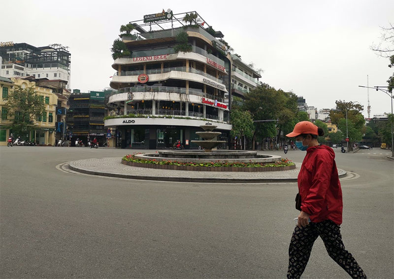 Hình ảnh Hà Nội ngày đầu áp dụng cách ly toàn xã hội