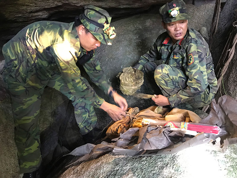 Khánh Hòa: Cất bốc hài cốt liệt sĩ tại căn cứ địa cách mạng Đồng Bò