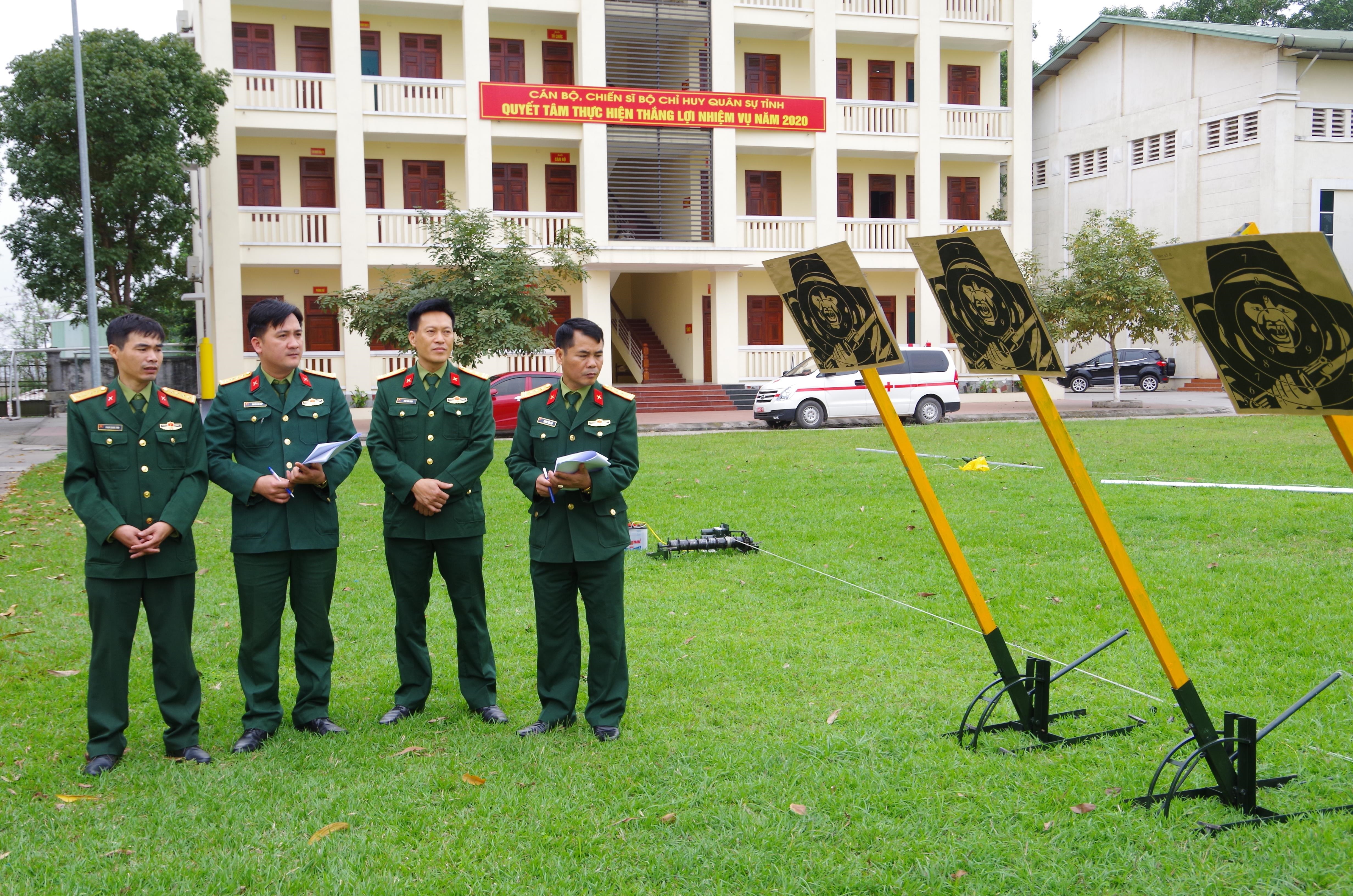 Bộ đội Biên phòng Lạng Sơn chú trọng nâng cao chất lượng sáng kiến cải  tiến sản xuất mô hình học cụ huấn luyện