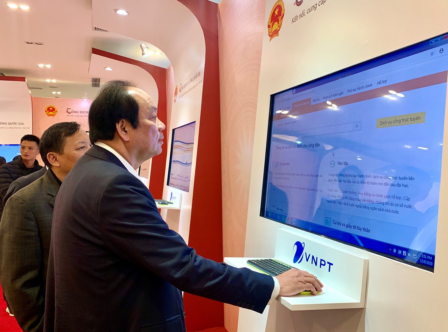 Văn phòng Chính phủ hỗ trợ các địa phương tích hợp, cung cấp dịch vụ công trực tuyến