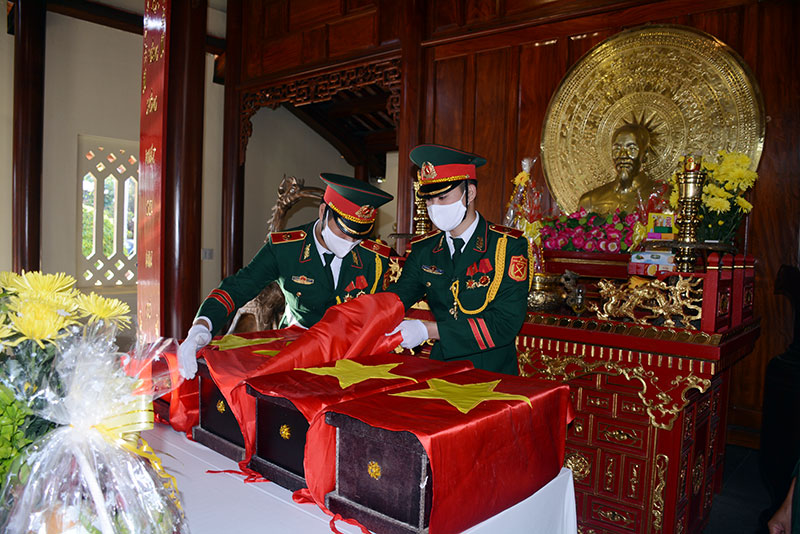 Khánh Hòa, truy điệu và an táng 4 hài cốt liệt sĩ

