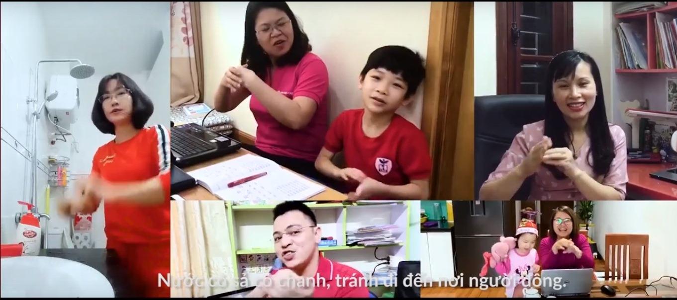 “Người du lịch” cổ vũ tinh thần lạc quan