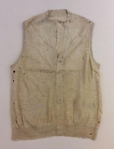 Chiếc áo Bác tặng