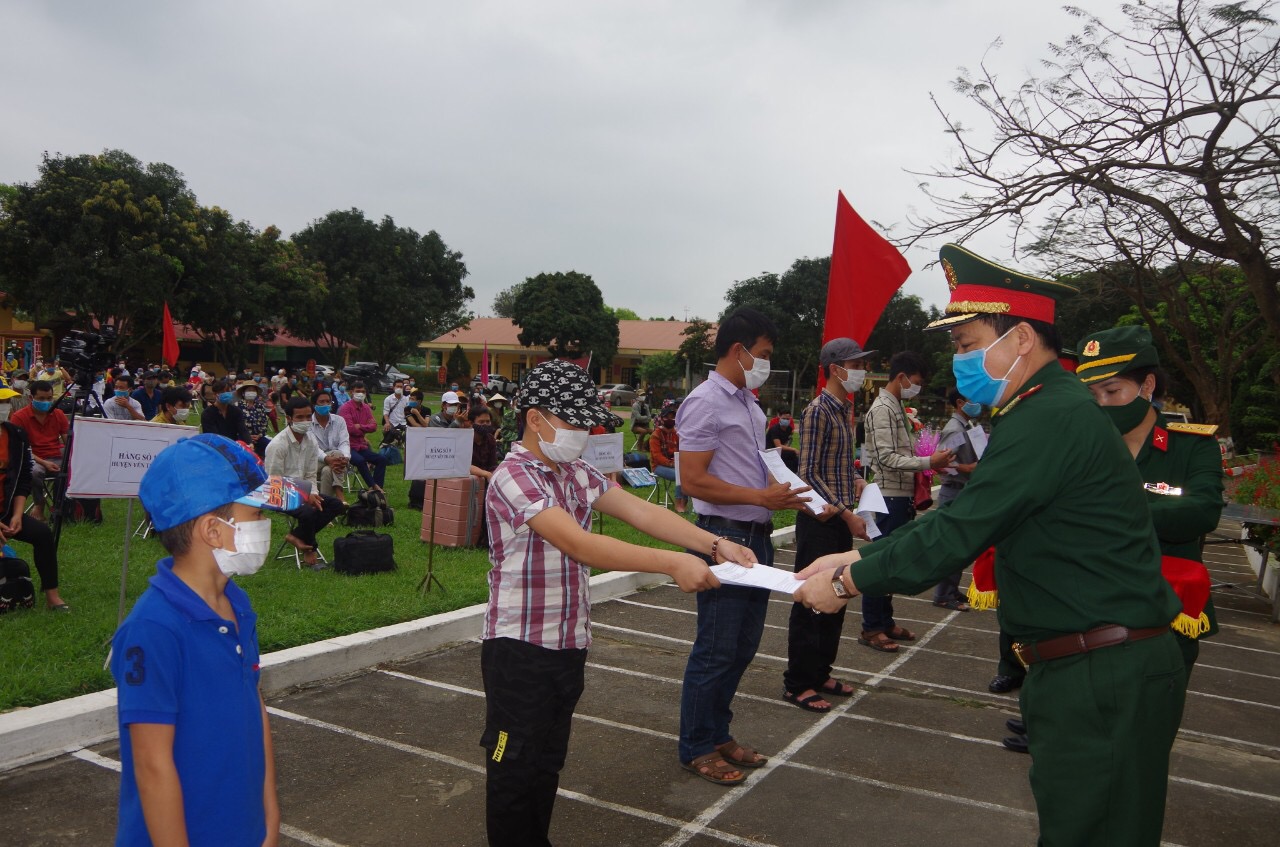 Các đơn vị bàn giao công dân hoàn thành thời gian cách ly