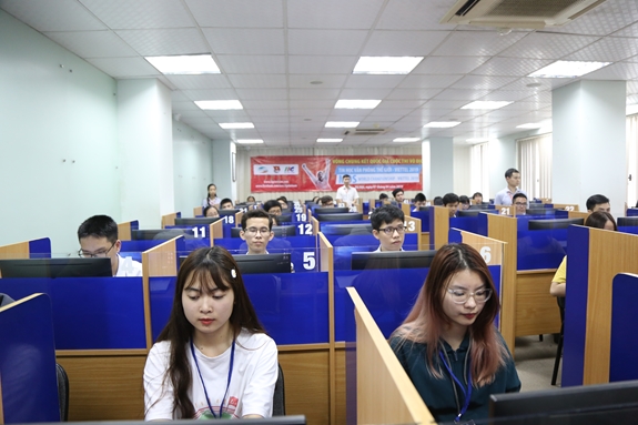 Phát động thi lập trình trực tuyến chống Covid-19

