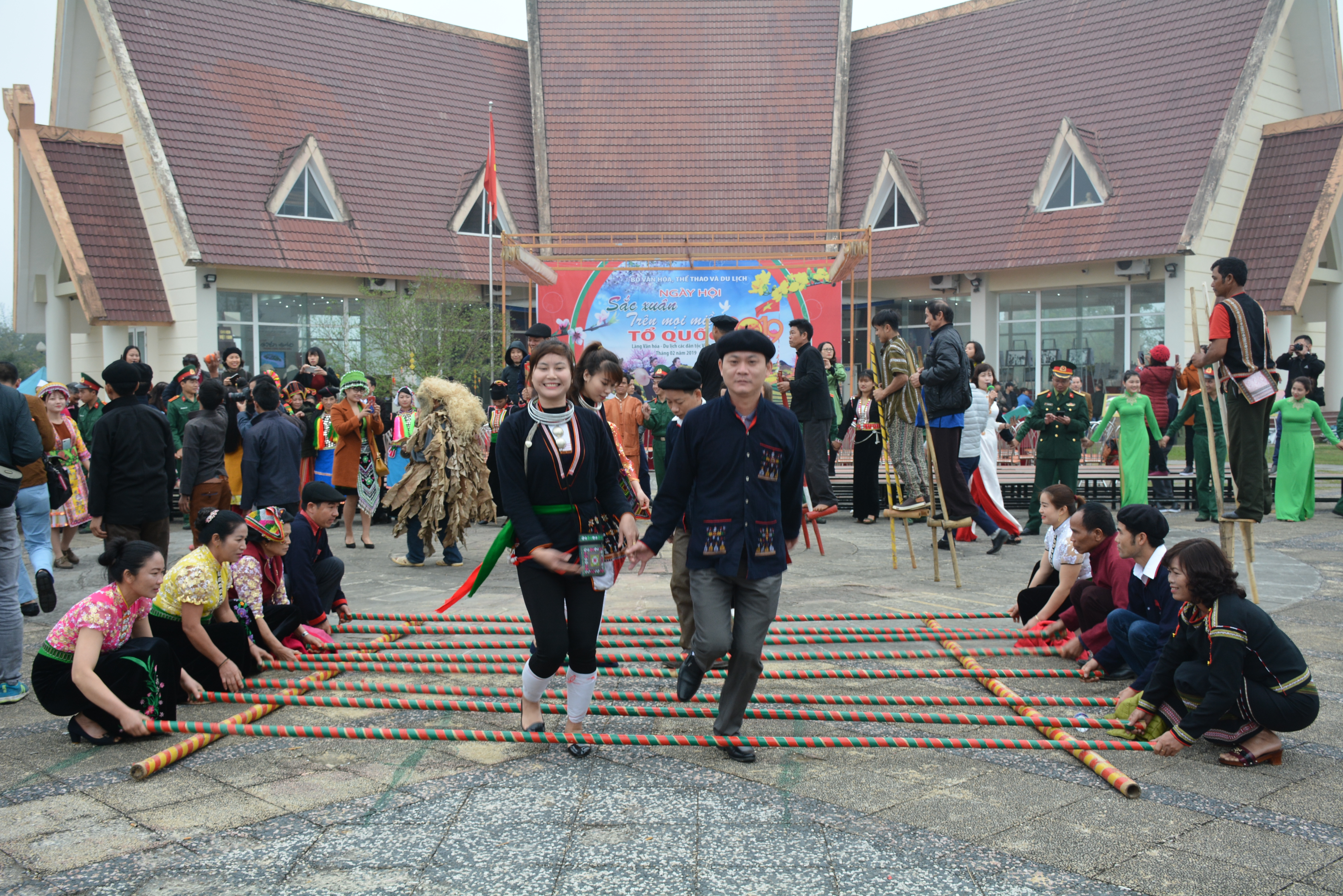 Phối hợp về xây dựng đời sống văn hóa ở cơ sở, nông thôn mới, đô thị văn minh