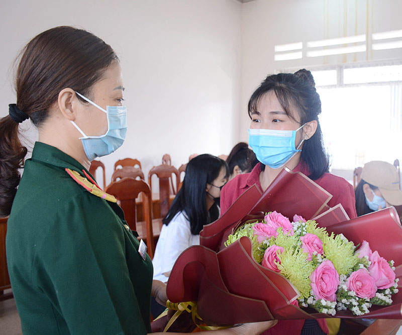 Lưu luyến nơi cách ly

