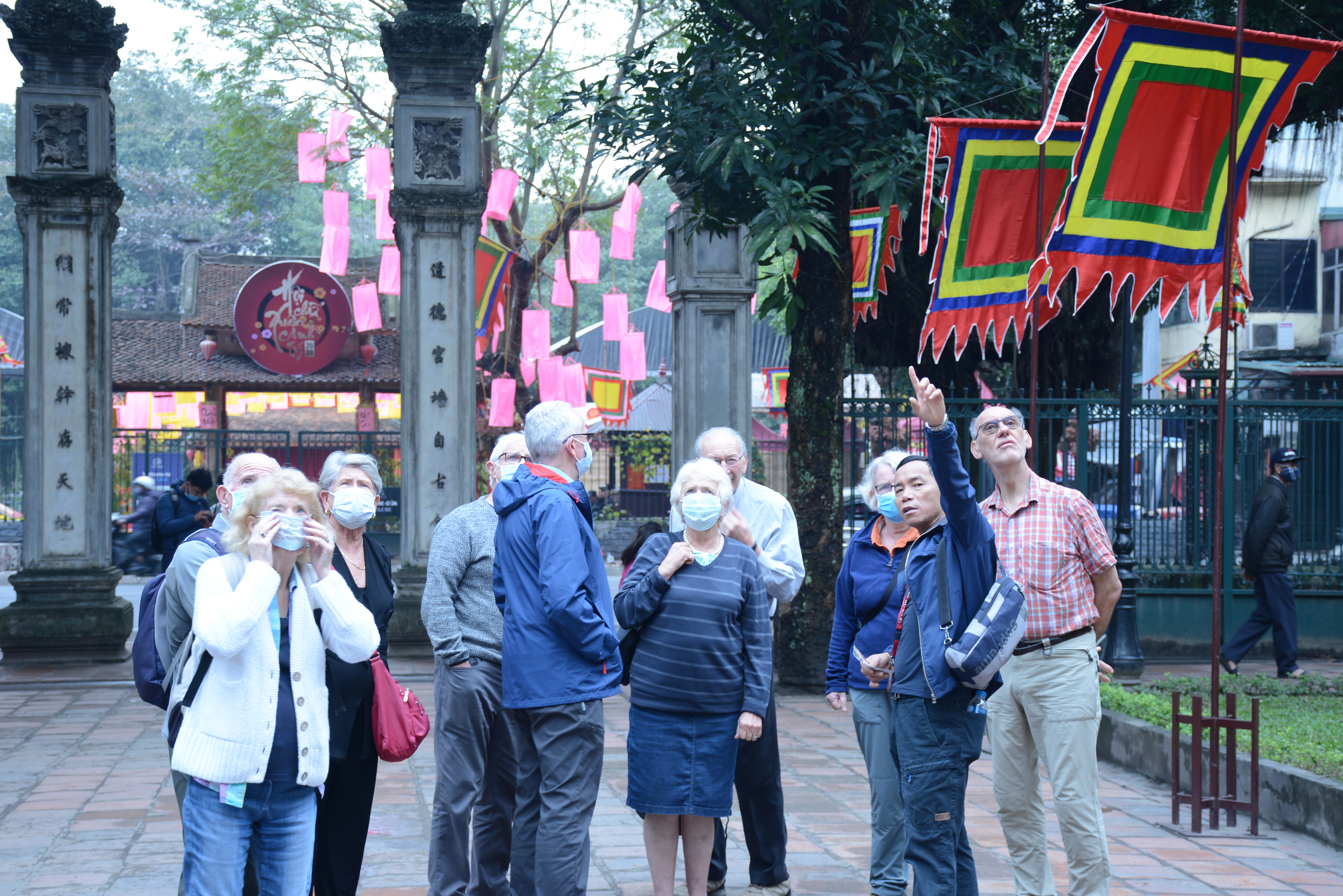 Đề xuất thêm nhiều giải pháp tháo gỡ khó khăn cho ngành du lịch

