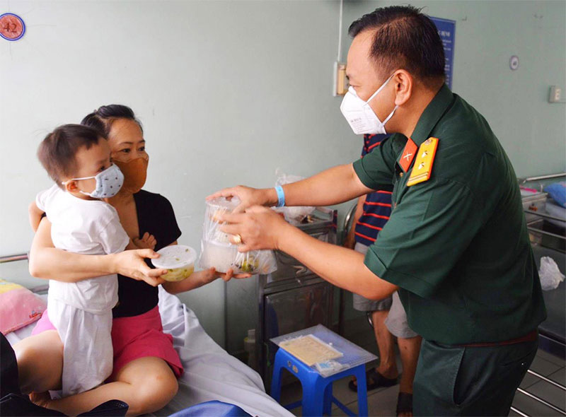 Nghĩa tình trên phố biển Vũng Tàu

