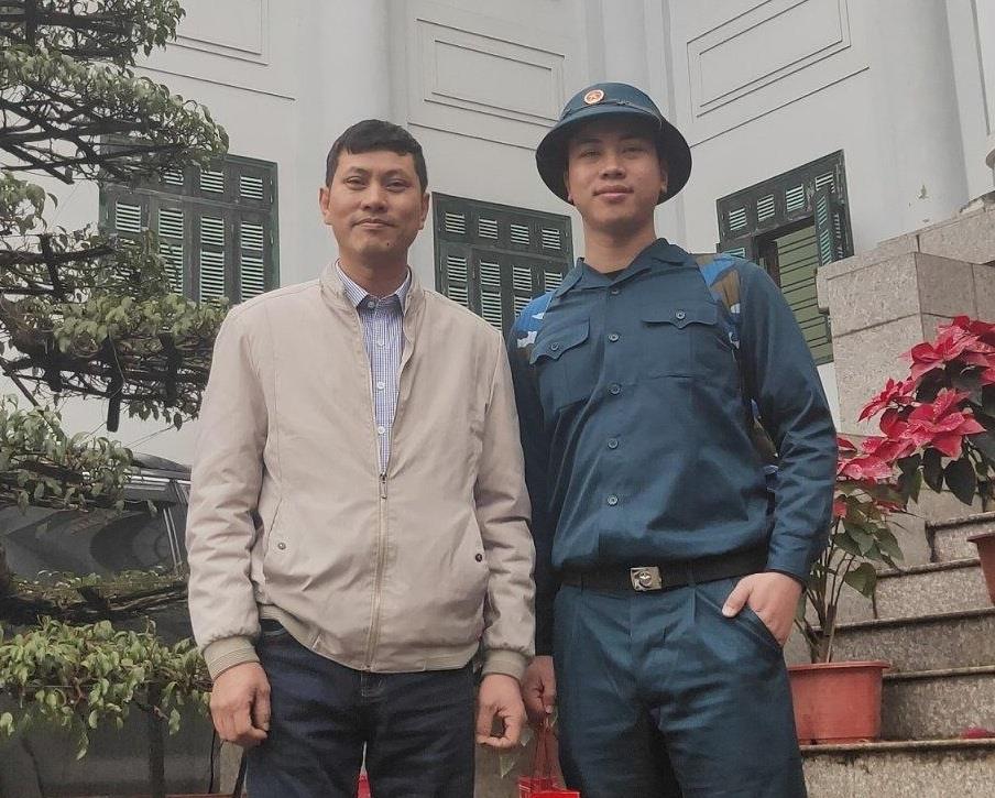 Tình cảm từ hậu phương