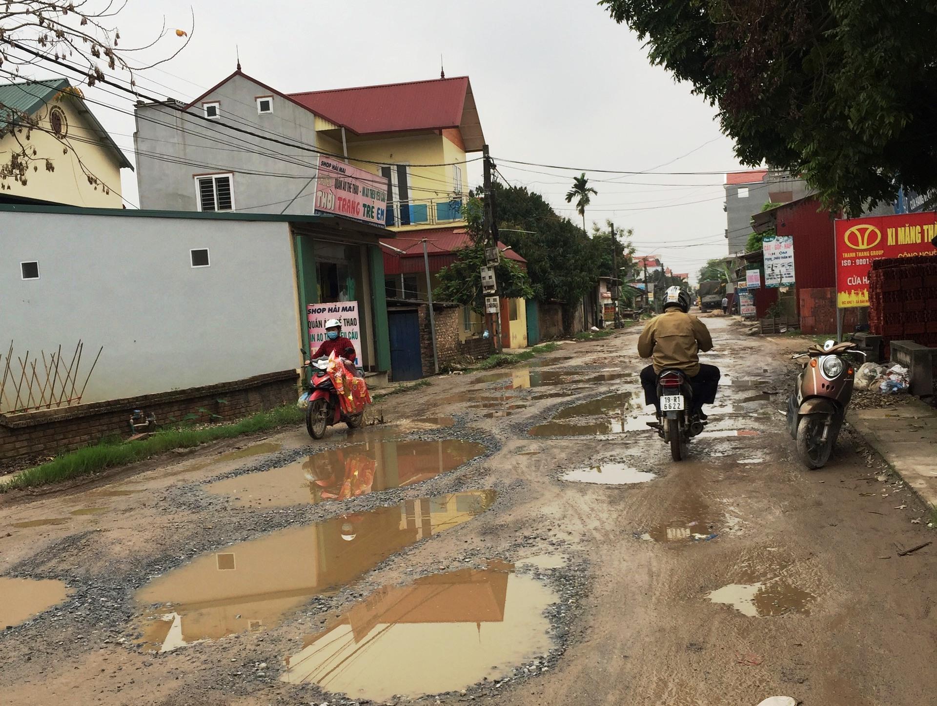 Sớm cải tạo, nâng cấp để bảo đảm giao thông trên tỉnh lộ 324B