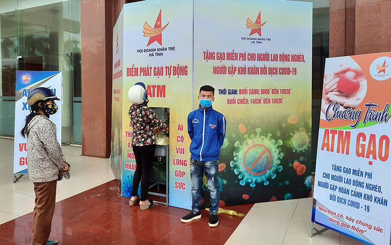 Cây “ATM gạo” của dân nghèo ở Hà Tĩnh

