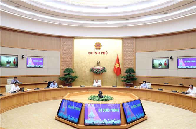 Đề cao tinh thần cảnh giác, chấp nhận tình trạng “sống trong trạng thái có dịch”