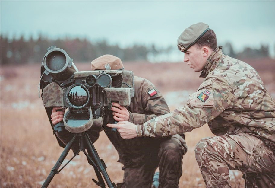 Ba Lan chốt phương án mua tên lửa chống tăng của Mỹ

