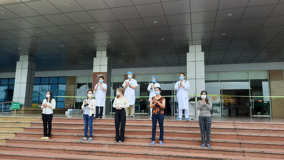 Thêm 5 bệnh nhân mắc Covid-19 được công bố khỏi bệnh