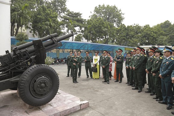 NIỀM TỰ HÀO DÂN TỘC 