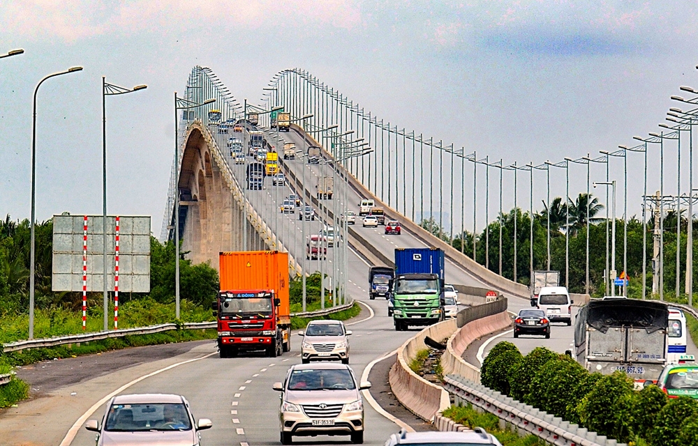 Cao tốc TP Hồ Chí Minh – Long Thành – Dầu Giây góp phần thay đổi diện mạo giao thông vùng Đông Nam bộ.