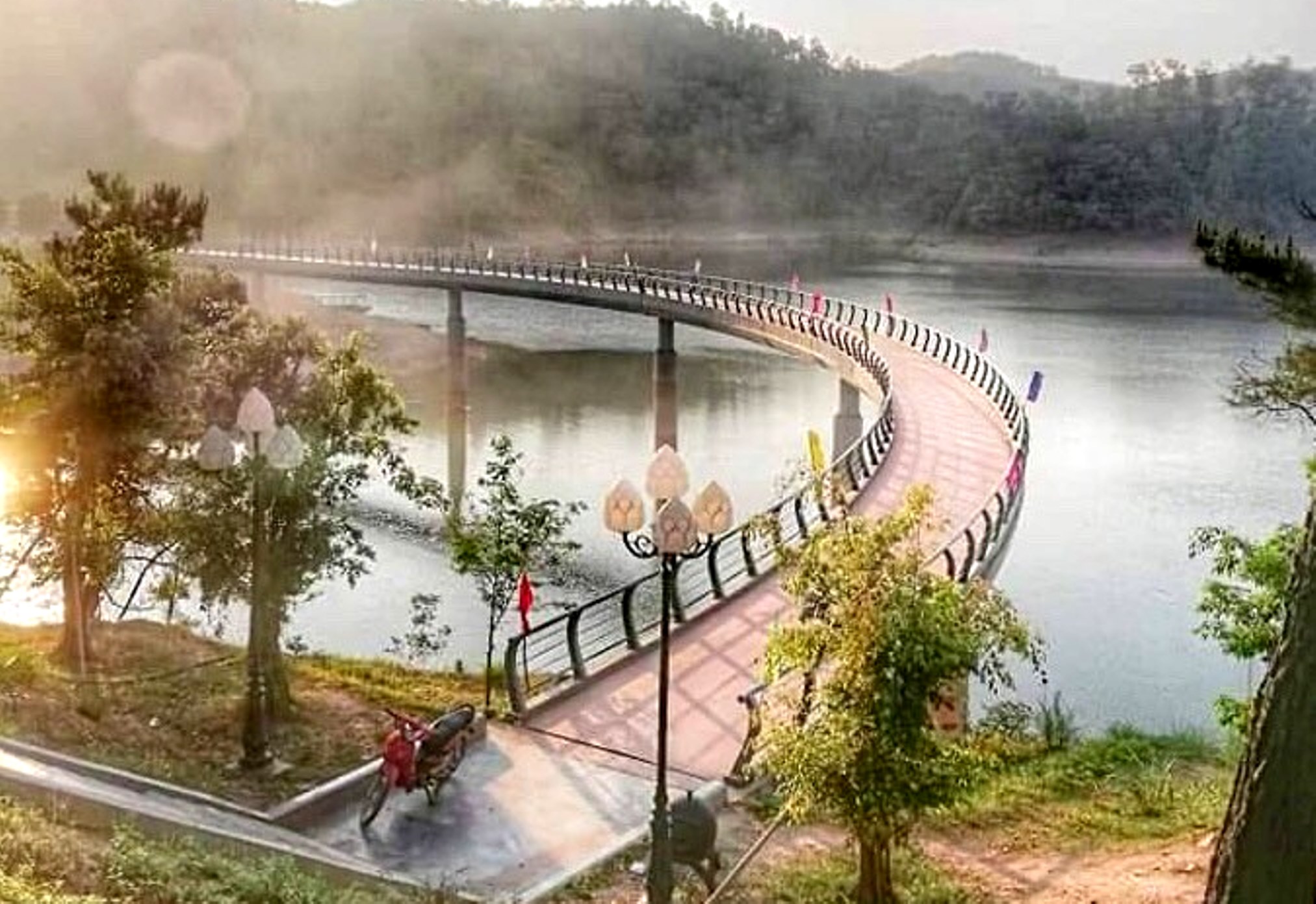 Sương giăng hồ Kẻ Gỗ 