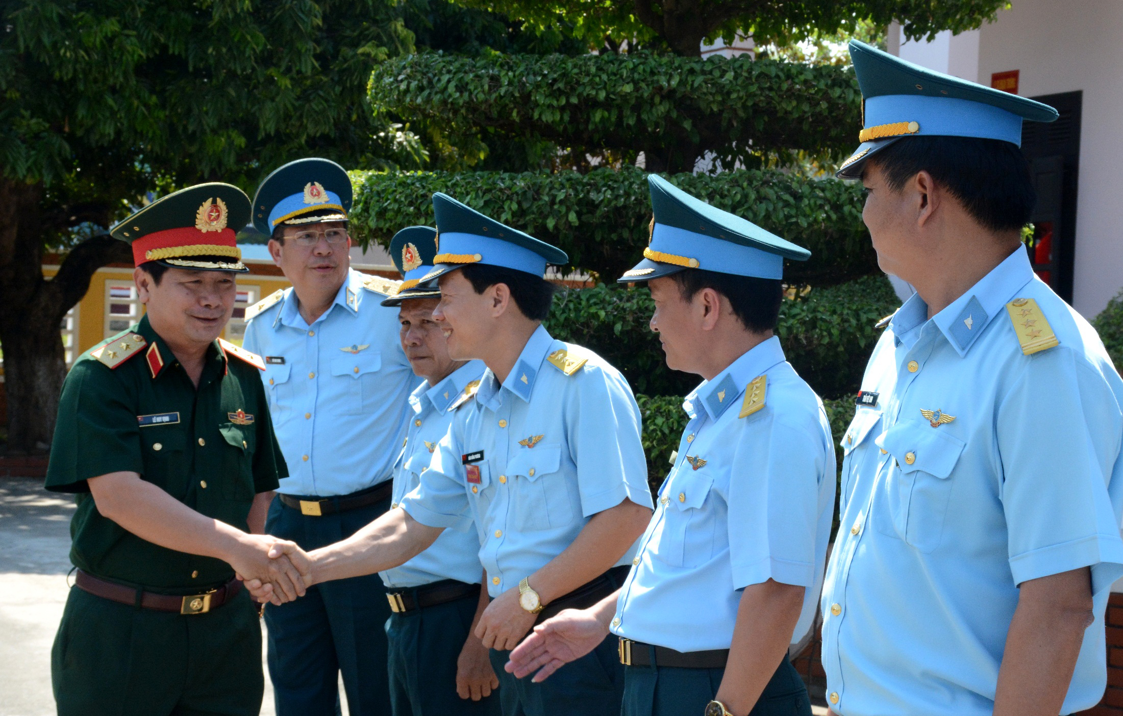 Bộ Tổng Tham mưu kiểm tra SSCĐ tại Sư đoàn Không quân 372 và Sư đoàn Phòng không 375