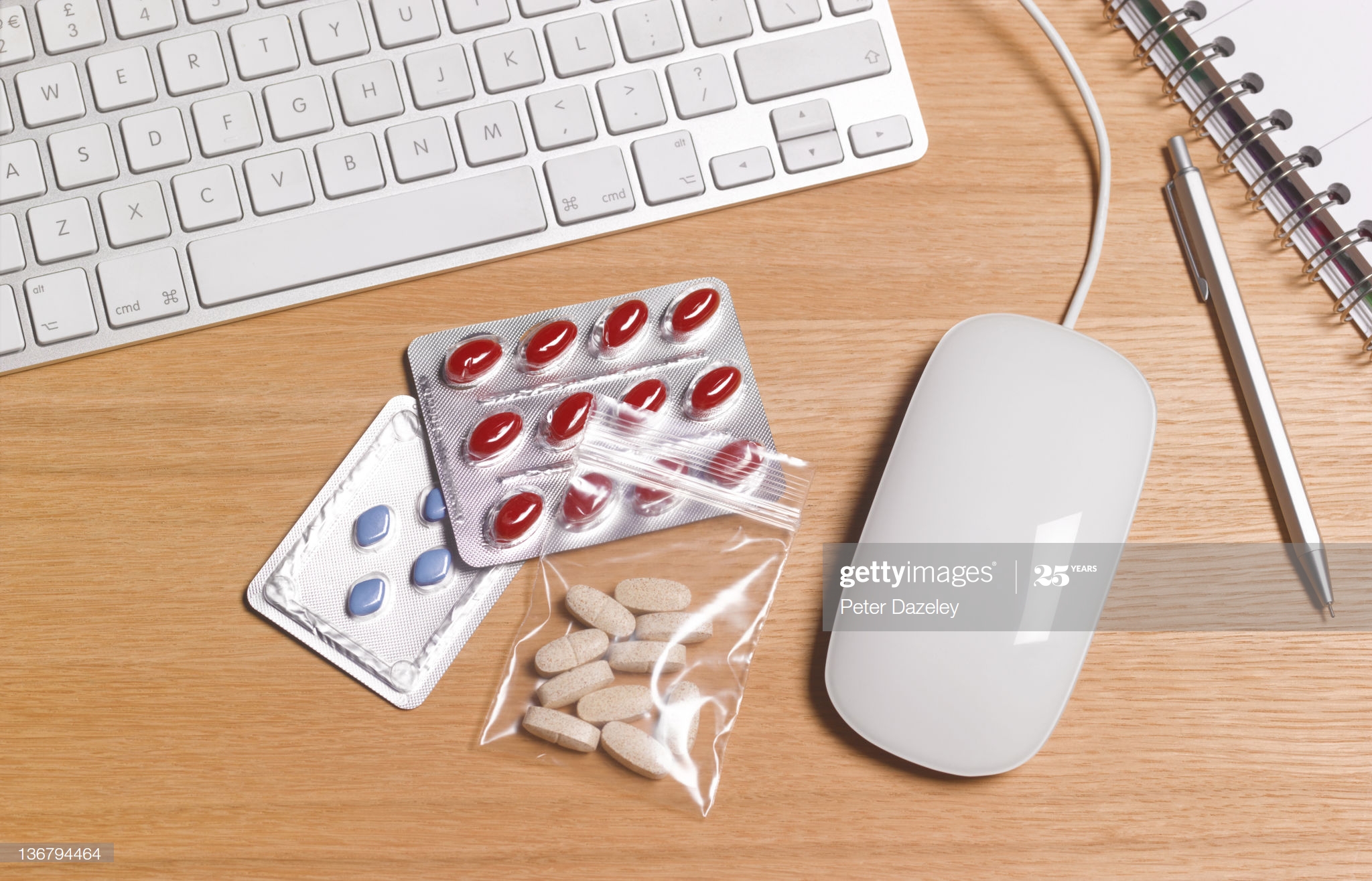 Thuốc giả đe dọa thế giới trong đại dịch Covid-19