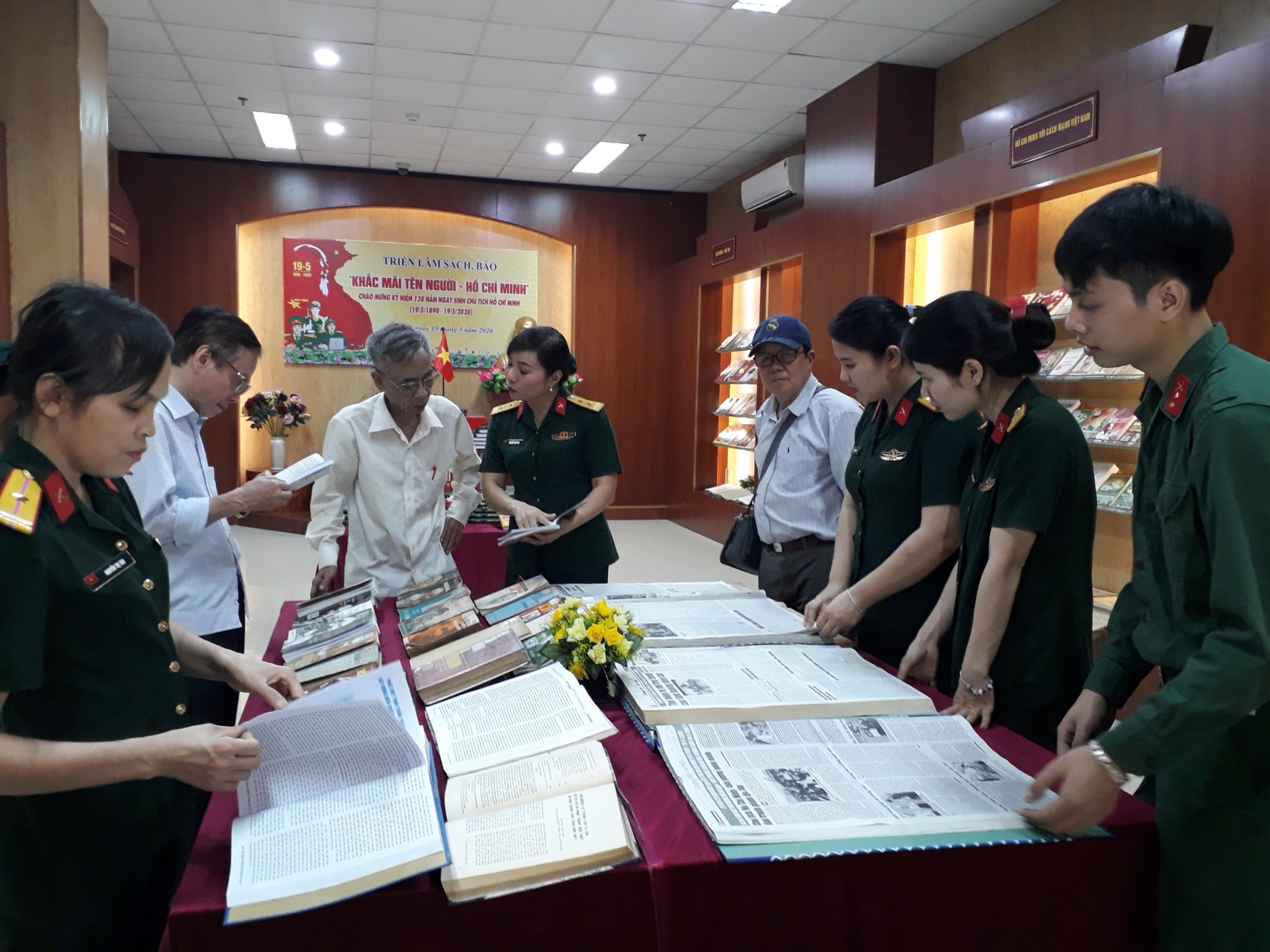 Triển lãm “Khắc mãi tên Người - Hồ Chí Minh”