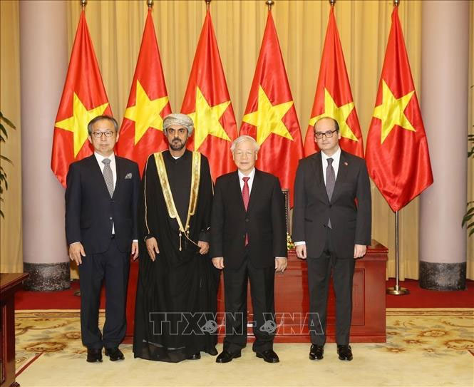 Tổng Bí thư, Chủ tịch nước Nguyễn Phú Trọng tiếp các đại sứ trình Quốc thư

