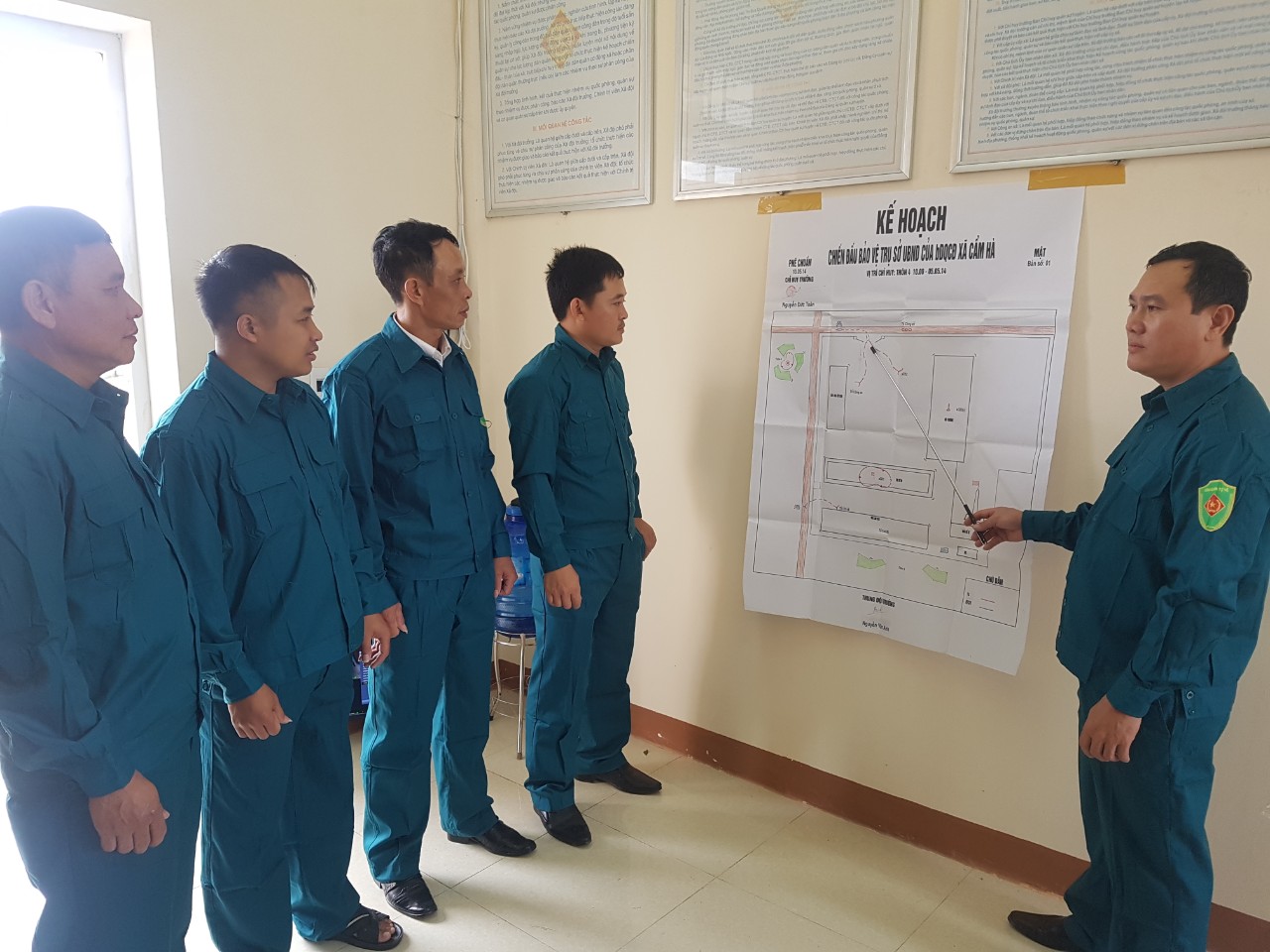 Anh Toàn gương mẫu đi đầu

