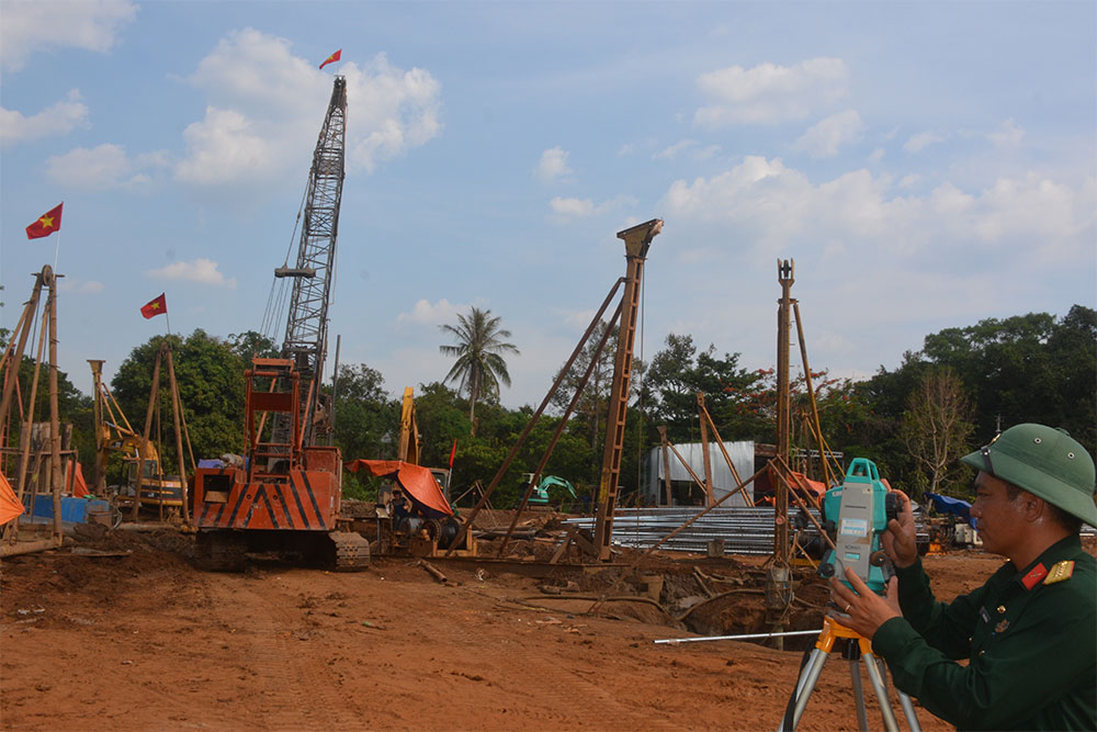 Bộ đội Trường Sơn trên công trình trọng điểm ở Tây Nguyên