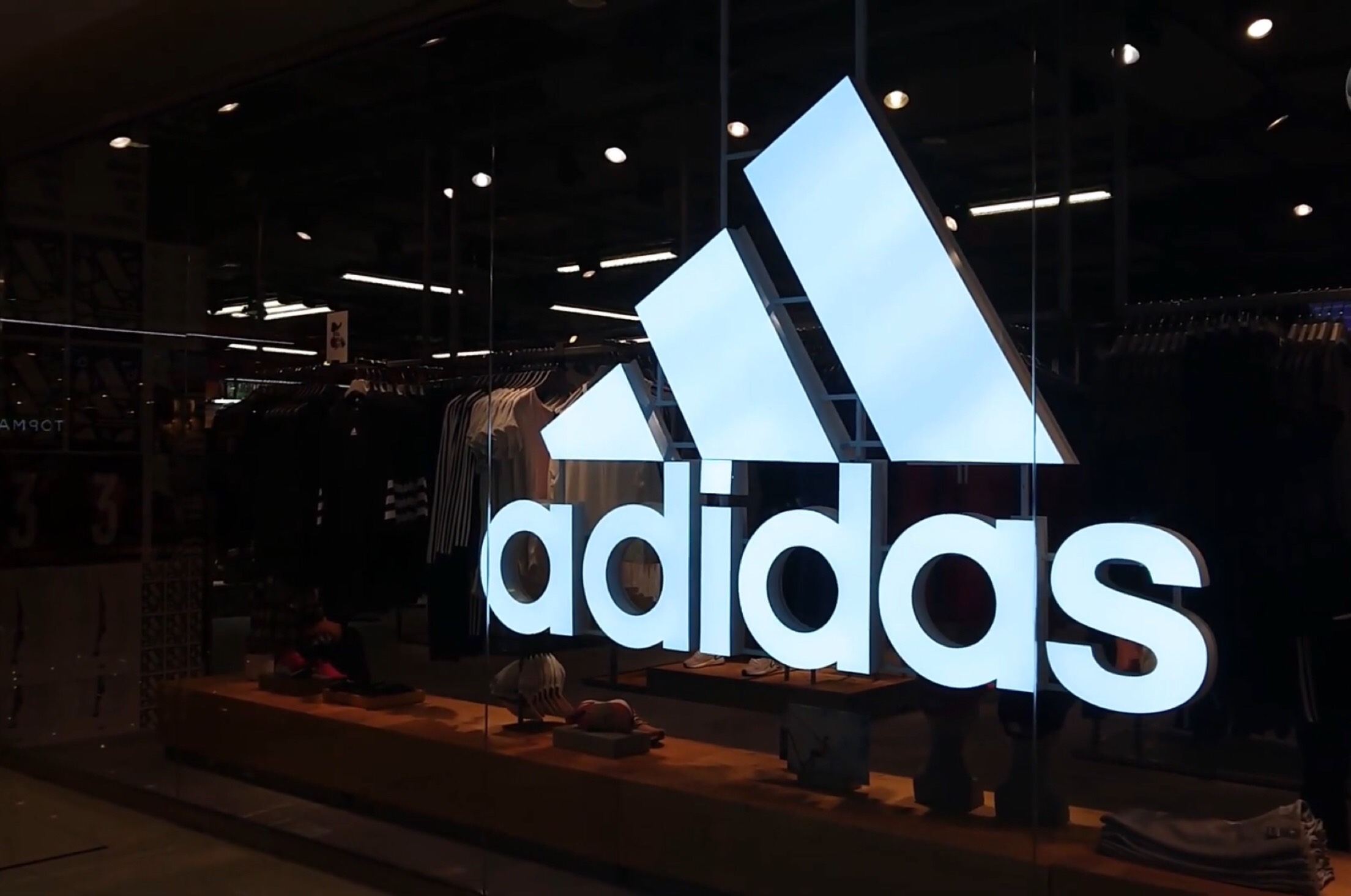 Một chiêu trò trốn thuế phổ biến