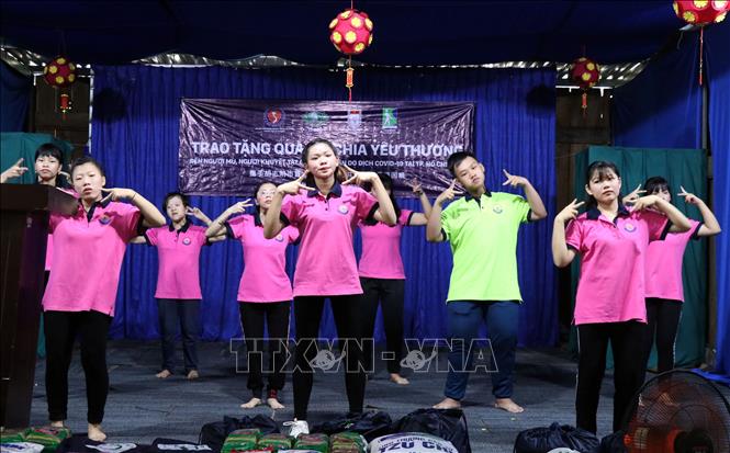 Chống Covid-19-cuộc chiến thành công của hàng triệu người dân Việt Nam                                                                                      