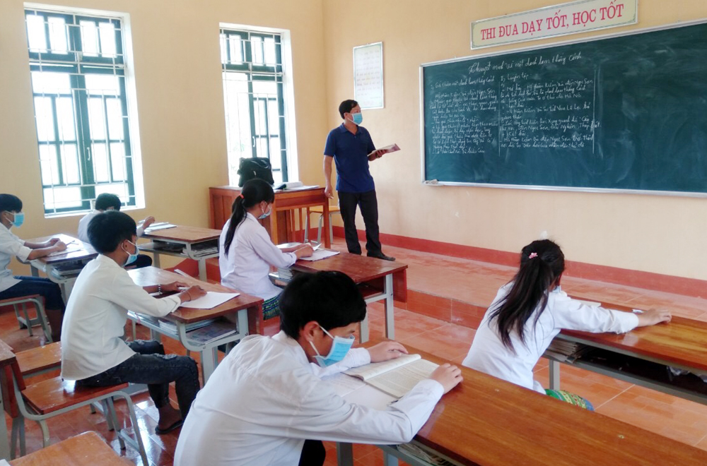 Dự thảo 8 chương trình tự chọn tiếng dân tộc thiểu số 