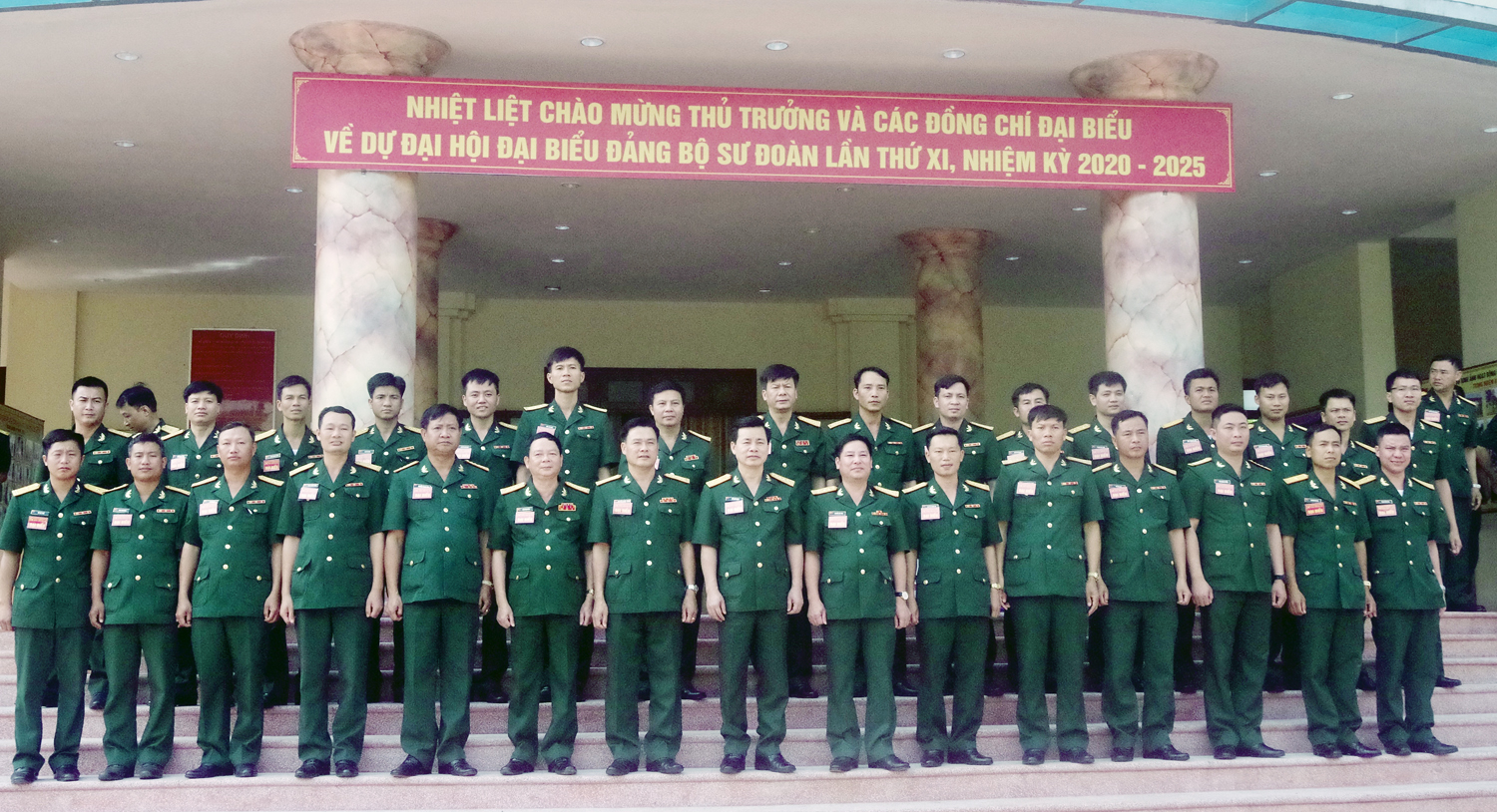 

Tiếp tục lãnh đạo xây dựng đơn vị vững mạnh về chính trị, sẵn sàng chiến đấu cao