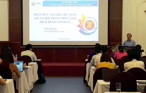 Tập huấn tuyên truyền về Năm Chủ tịch ASEAN 2020