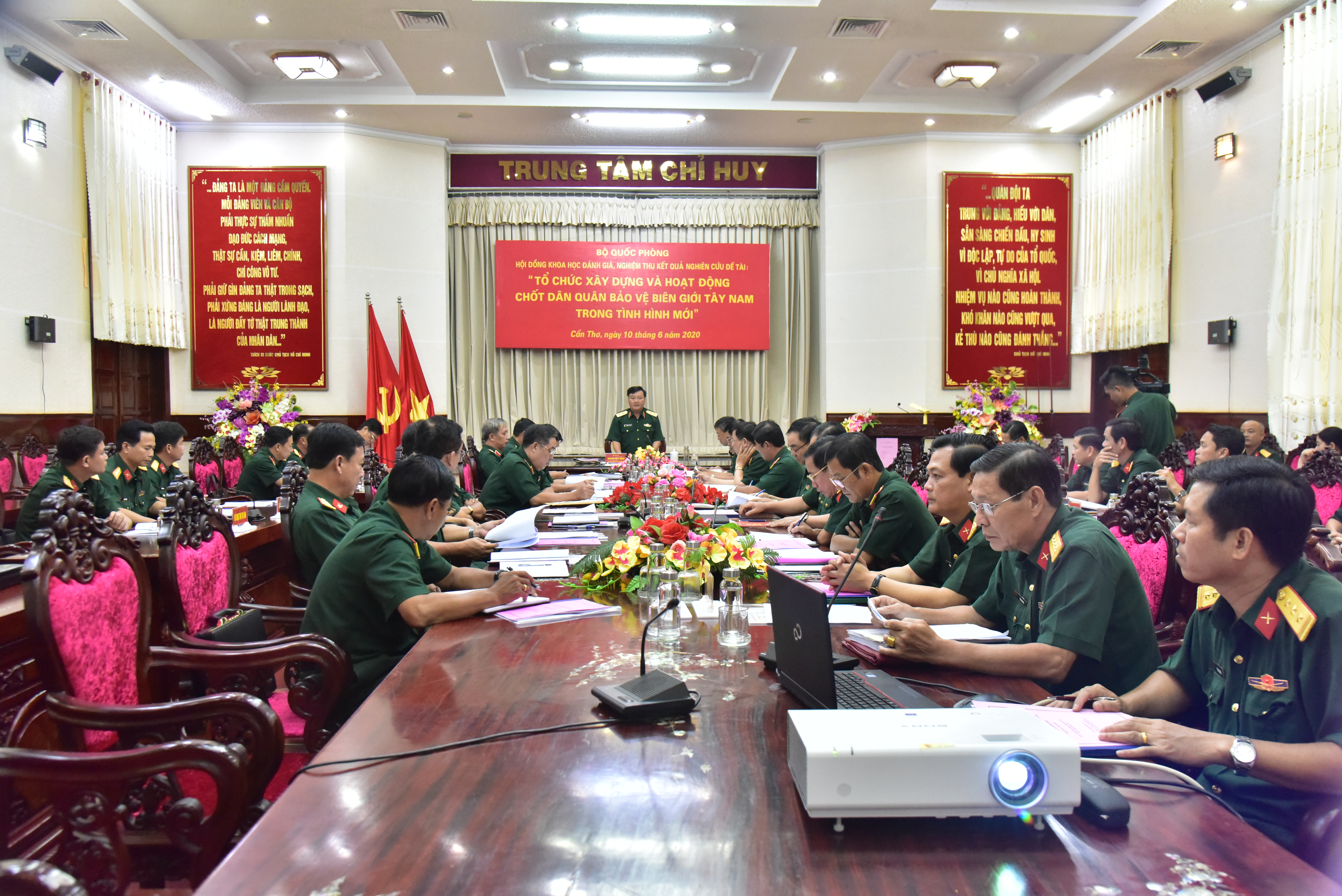 Đánh giá, nghiệm thu kết quả nghiên cứu đề tài cấp Bộ Quốc phòng