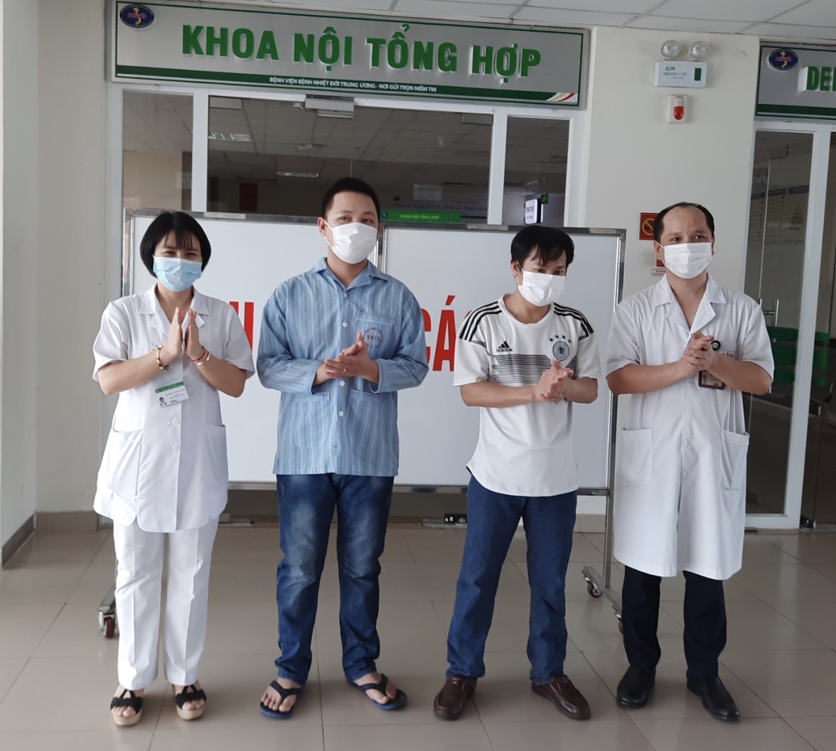 Thêm 2 bệnh nhân mắc Covid-19 được công bố khỏi bệnh