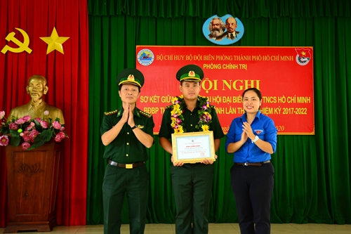 Bộ đội Biên phòng TP Hồ Chí Minh tuyên dương gương mặt trẻ tiêu biểu, gương mặt trẻ triển vọng