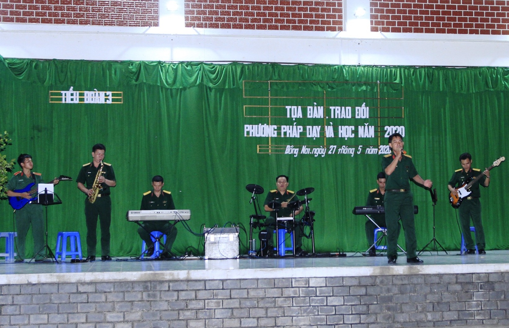 Trường Sĩ quan Lục quân 2 ra mắt Ban nhạc đồng đội